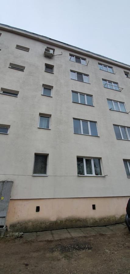 Garsoniera Horezu Apartment Exterior photo